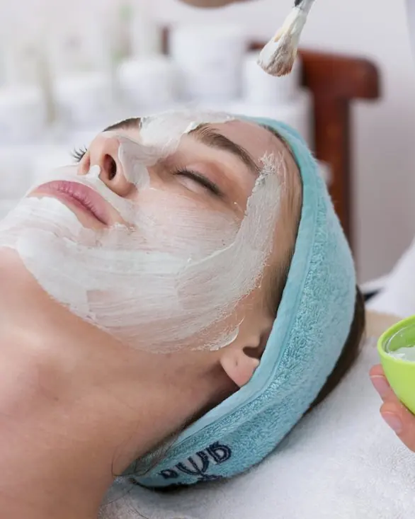 Texture and pores